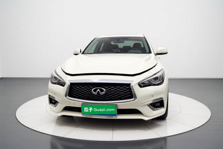 Used Infiniti Q50L 2018 2.0T Enjoyment Version China VI Standard

