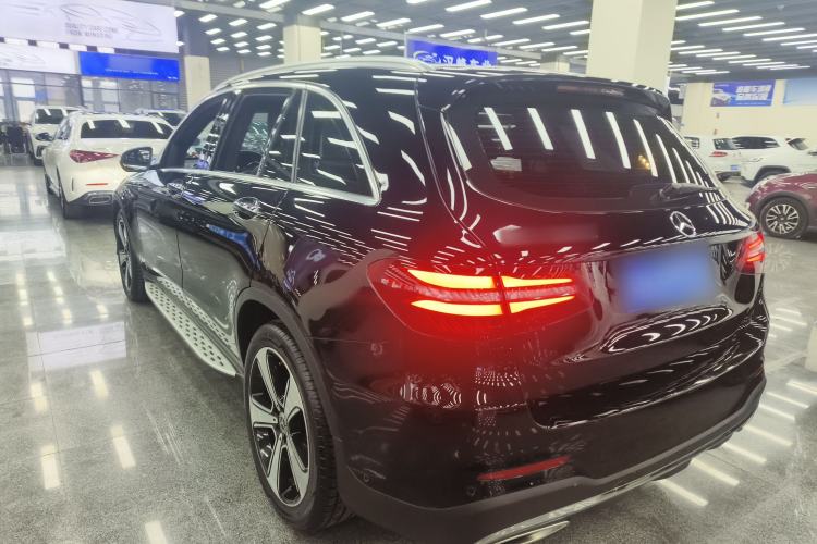 Used Mercedes-Benz GLC 2019 Refreshed GLC 300 L 4MATIC Dynamic Edition
