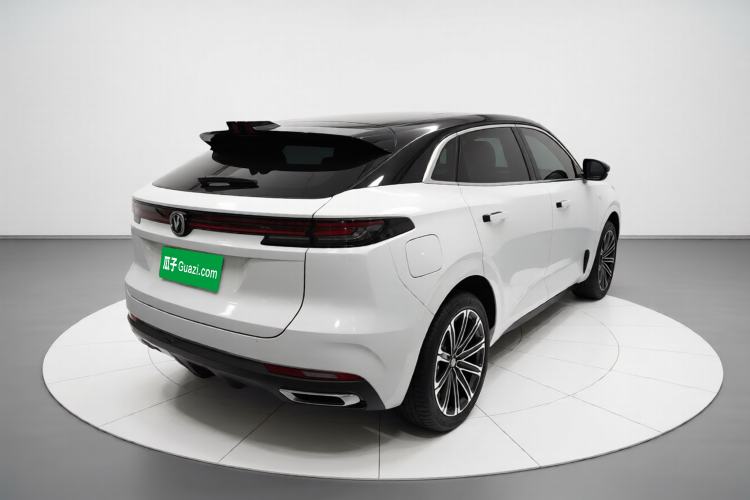 Used CHANGAN UNI-K iDD 2022 Blue Whale iDD 130km 1.5T Prestige Model Exterior 5