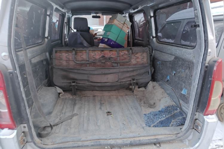 Used Wuling Rongguang 2011 1.2L Base Version
