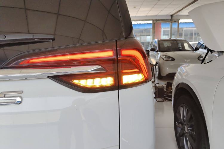 Used SAIC MAXUS G50 2019 1.5T Automatic Luxury Edition China VI Standard
