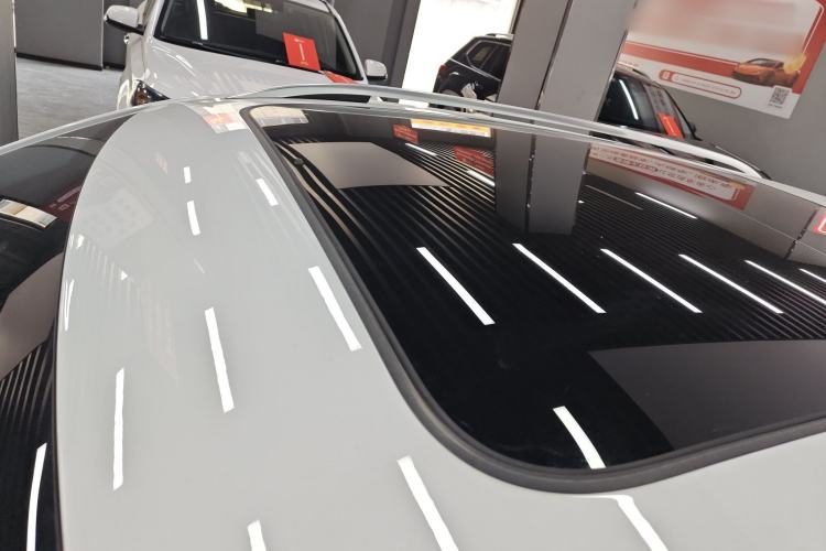 Used Volkswagen T-ROC 2024 300TSI DSG Two-Wheel-Drive Chen Guang Edition
