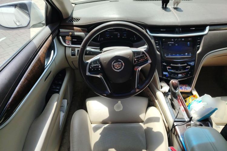 Used Cadillac XTS 2014 28T Luxury Model
