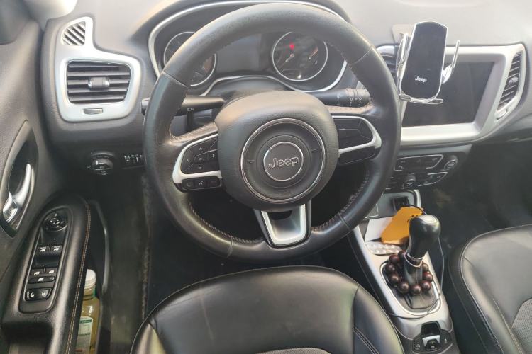 Used Jeep Compass 2017 200T Automatic Family Edition