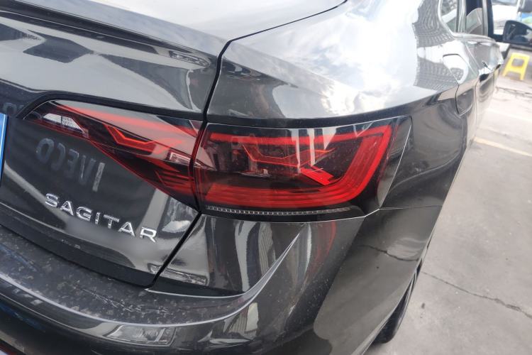 Used Volkswagen Sagitar 2025 300TSI DSG Excellence Edition Right Rear Taillight