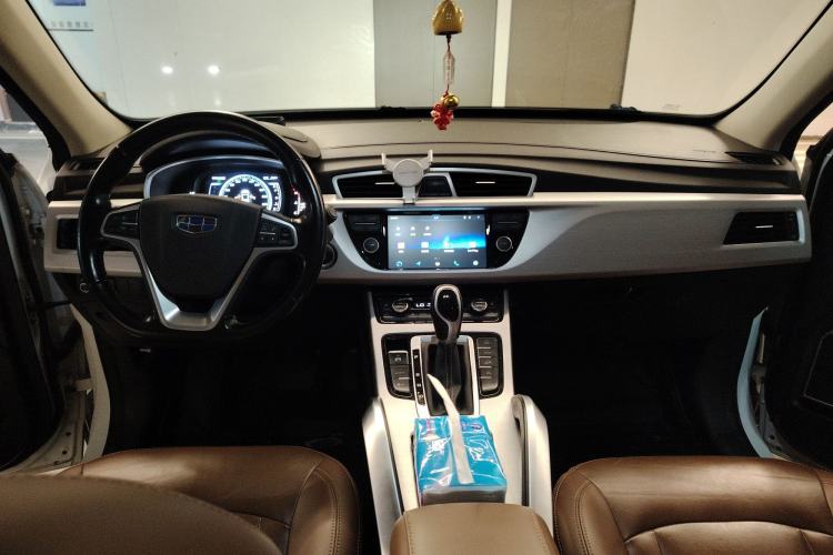 Used Geely Auto Emgrand X7 Sport 2016 1.8TD Automatic ZhiZun Version
