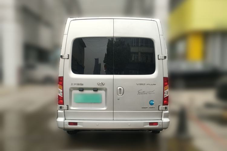 Used SAIC MAXUS Xintu V80 2021 2.0T AMT Classic Aoyuntong Short Wheelbase Mid-Roof 5/6-Seater