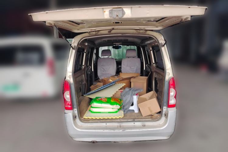 Used Wuling Rongguang 2011 1.2L Base Version Trunk