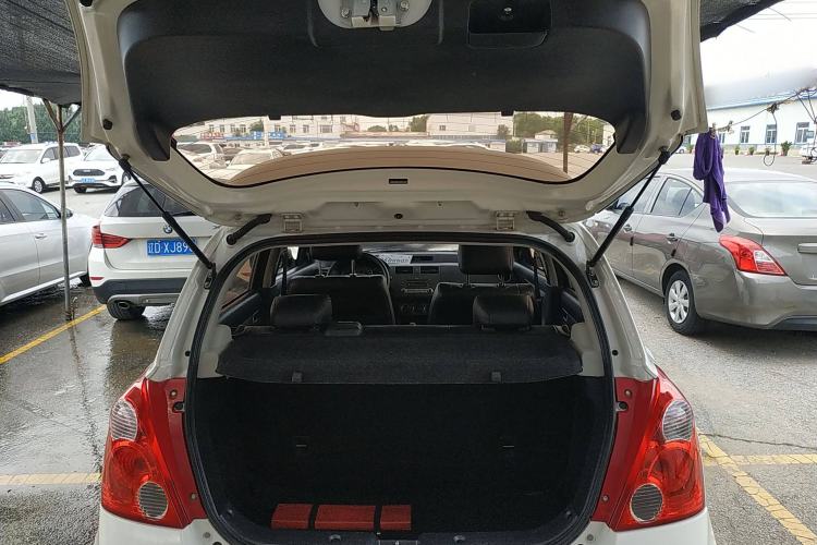 Used Suzuki Swift 2016 1.5L Manual Fashion Model