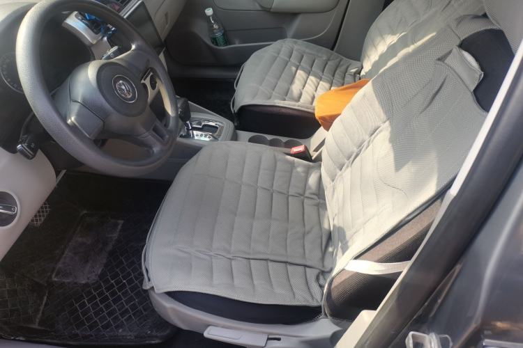 Used Volkswagen Bora 2012 1.6L Automatic Fashion Edition Left Front Seat