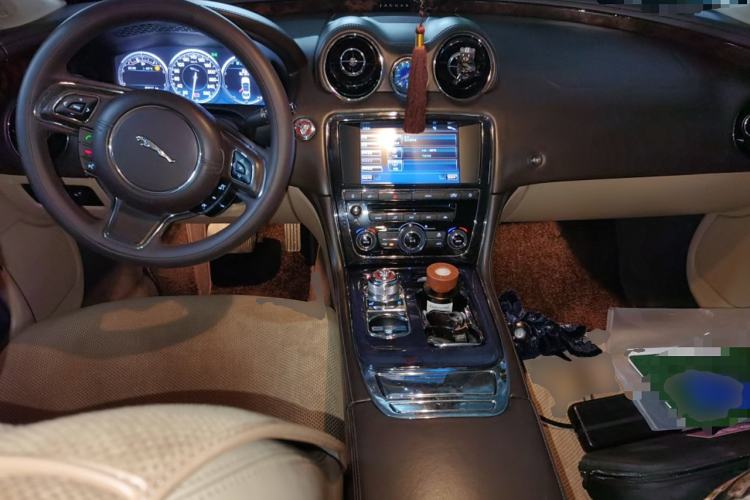 Used Jaguar XJ 2012 XJL 3.0 Panoramic Business Edition