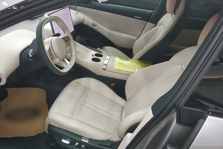 Used Xiaomi Auto YU7 2025 Ultra-Long Range Rear-Wheel Drive Version Left Front Seat