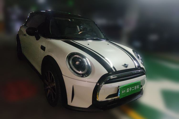 Used MINI 2023 Updated 1.5T COOPER Artist Front Right 45 Deg