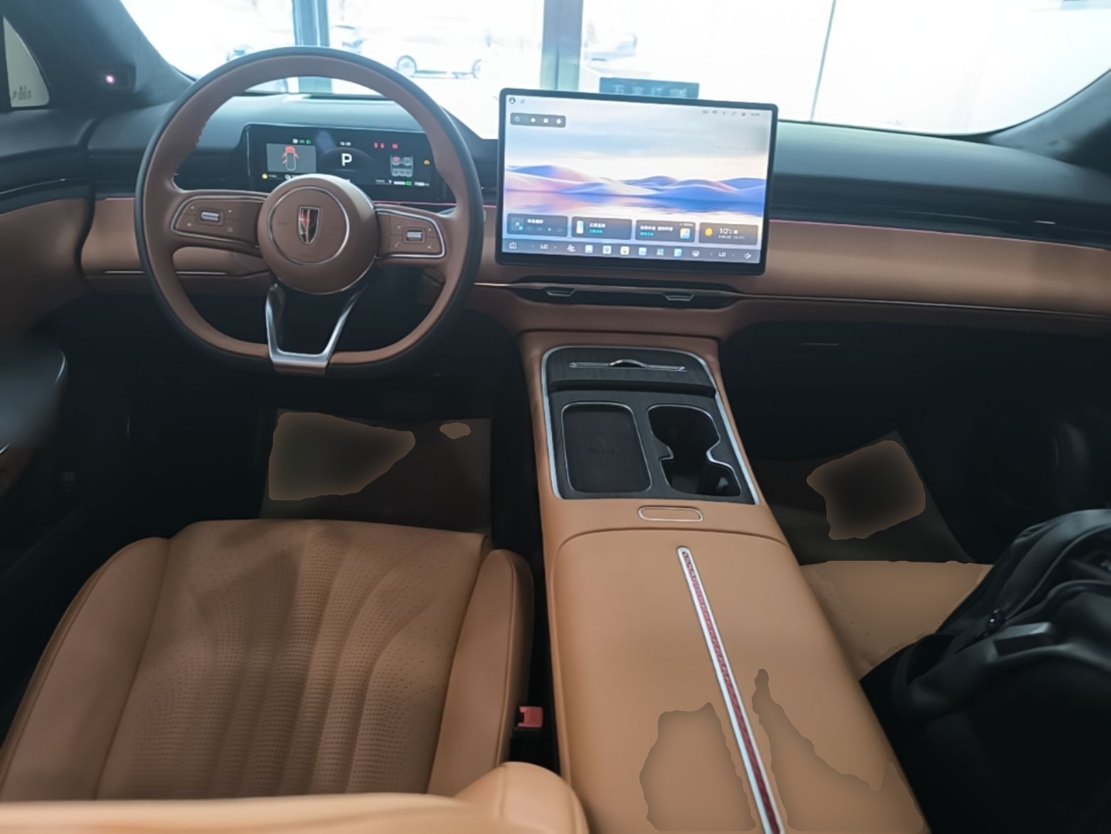 Hongqi H7 PHEV 2026 Model 240 Intelligent Hybrid — снимка 12