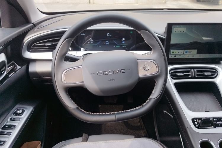 Used Geely Galaxy Geome 2025 310km Youth Edition Steering Wheel