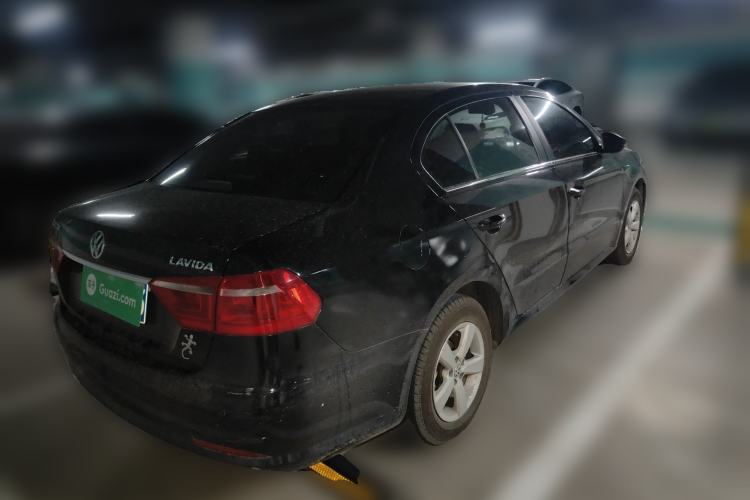 Used Volkswagen Lavida 2013 Revised Classic 1.6L Automatic Fashion Edition
