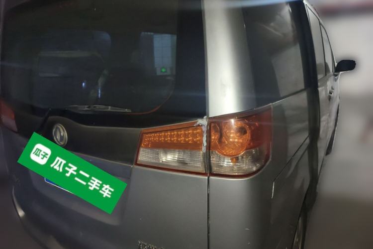 Used Dongfeng Shuaike 2014 1.6L Manual Comfort 7-Seater China IV Standard
