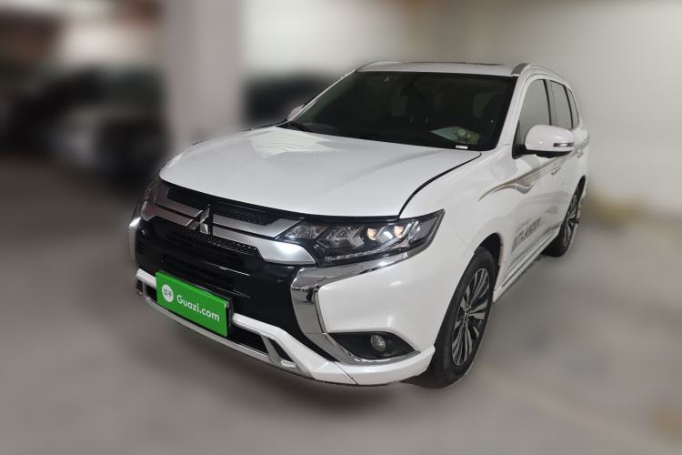 Used Mitsubishi Outlander 2021 2.4L 4x4 Zhi Xiang Edition 7 Seats