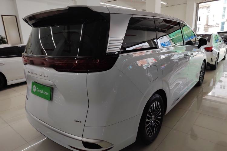 Used Denza D9 2022 DM-i 1040 Prestige Model Rear Right 45 Deg