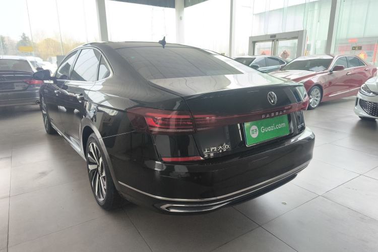 Used Volkswagen Passat 2022 330TSI Starry Elite Edition Custom Version
