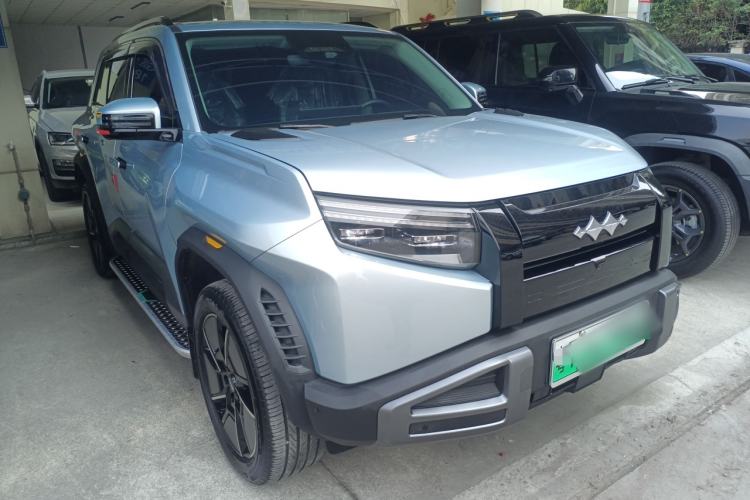 Used Formula Leopard Titanium 3 2025 501 km All-Wheel Drive Intelligent Driving Max Edition