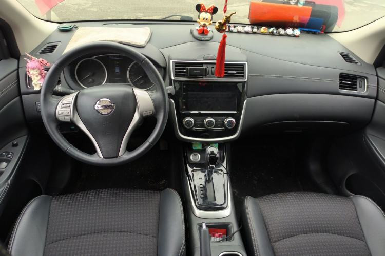 Used Nissan Tiida 2020 1.6L CVT Smart Drive Edition Center Console