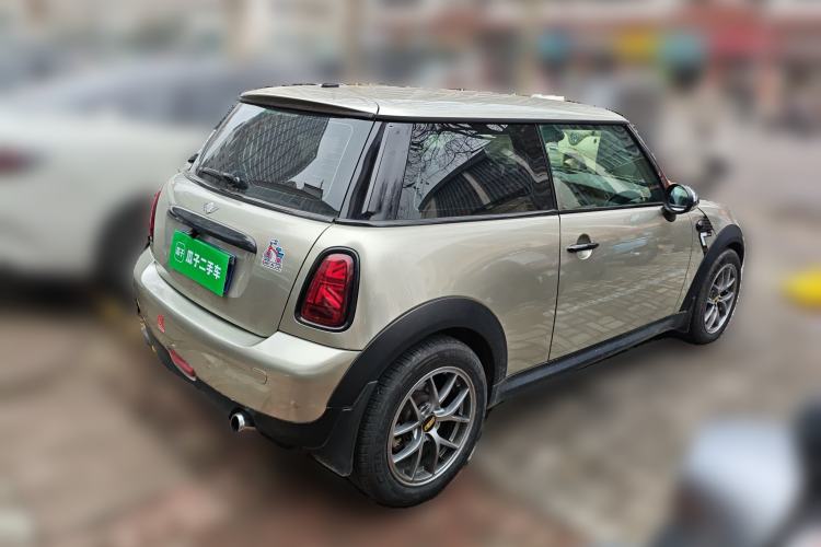 Used MINI 2010 1.6L COOPER Cheer
