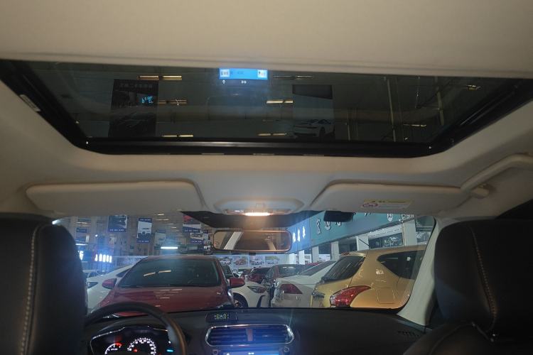 Used Ford Escort 2017 Happiness Edition 1.5L Automatic Fashion Version Headliner