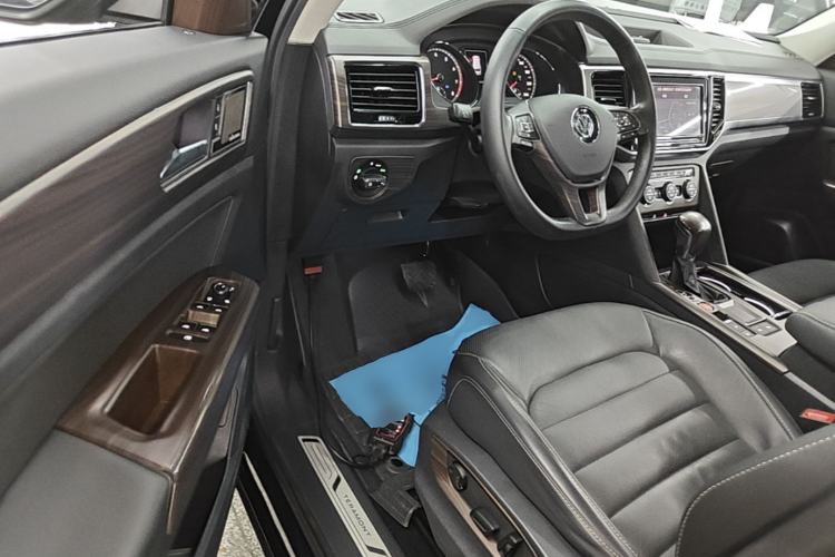 Used Volkswagen Teramont 2019 330TSI Two-Wheel-Drive Luxury Edition China V Standard
