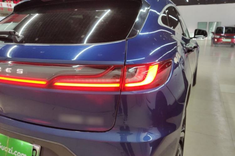 Used SERES SF5 2021 Huawei Smart Selection Four-Wheel Drive Edition Right Rear Taillight