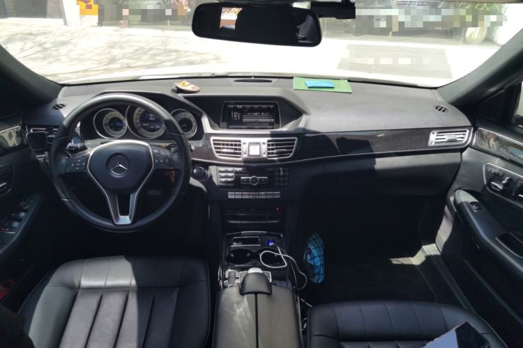 Used Mercedes-Benz E-Class 2015 E 260 L Sport & Fashion Model