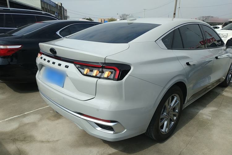 Used Ford Mondeo 2023 EcoBoost 180 Luxury Model
