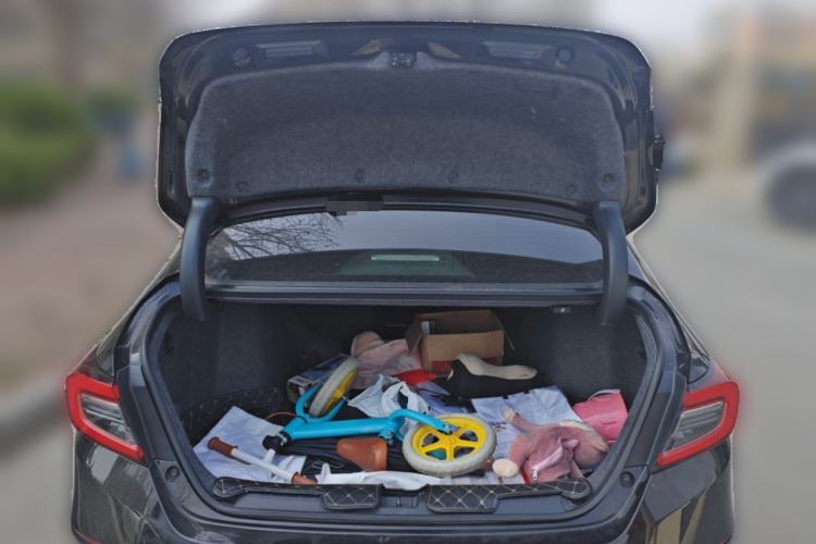 Used Honda Accord 2022 260TURBO Phantom Night · Prestige Edition Trunk