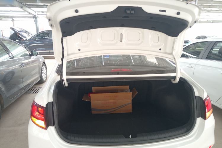 Used Hyundai Celesta 2018 1.6L Automatic GL Enjoyment Edition China VI compliant
