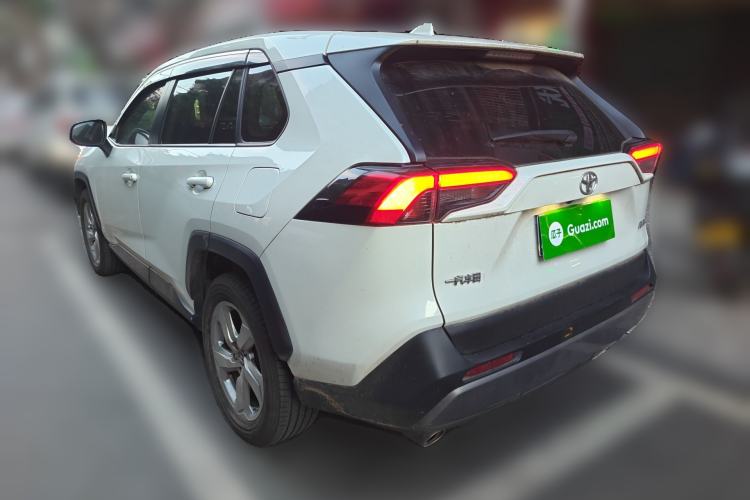 Used Toyota RAV4 2020 2.0L CVT Two-Wheel Drive Fashion Edition Rear Left 45 Deg