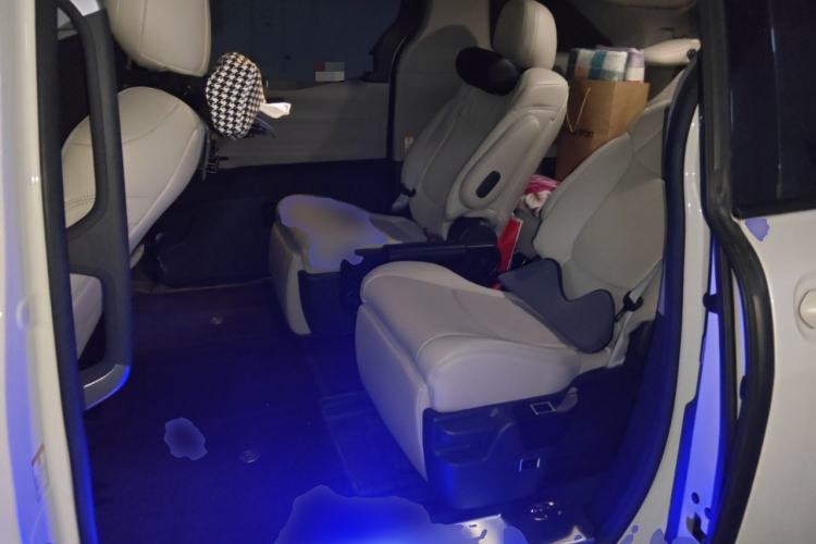 Used Toyota SIENNA 2023 2.5L Hybrid Comfort Edition
