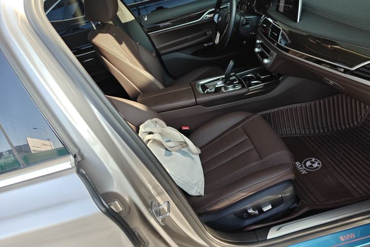 Used BMW 7 Series 2017 730Li Leading Model