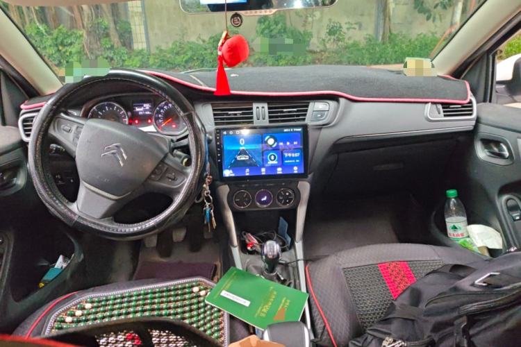 Used Citroen C3-XR 2017 1.6L Manual Pioneer Model Center Console