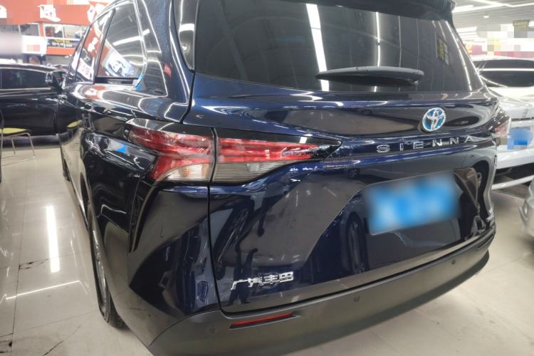 Used Toyota SIENNA 2021 2.5L Hybrid Comfort Edition