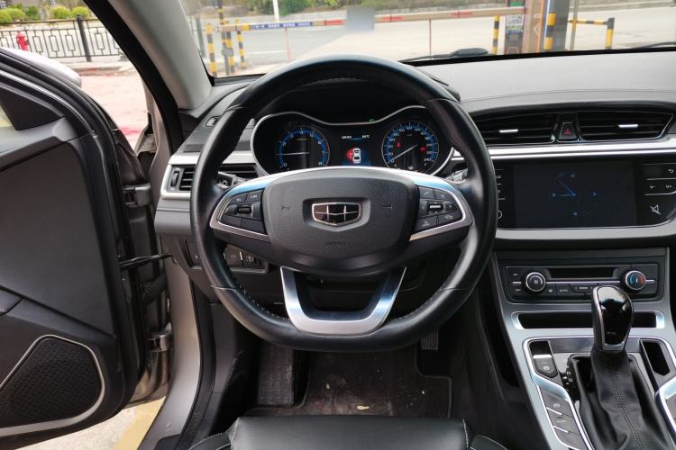 Used Geely Auto Emgrand 2019 Leading Edition 1.5L CVT Luxury Model China VI Standard