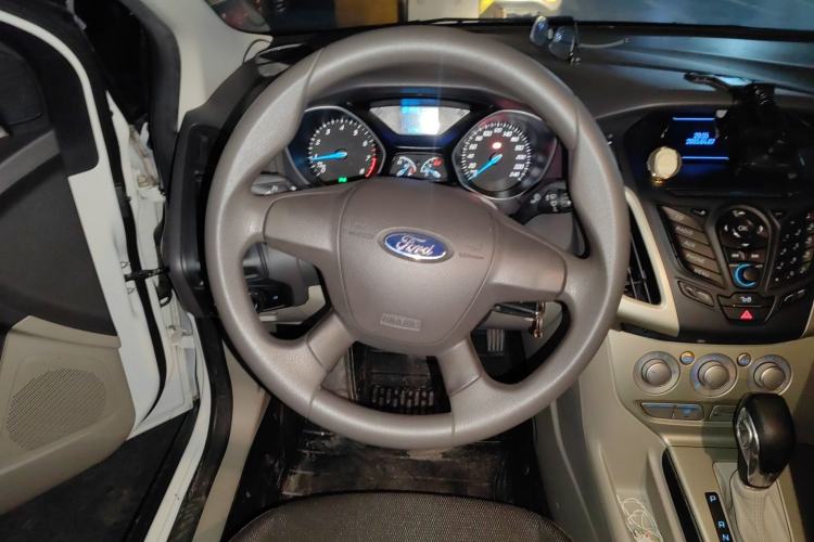 Used Ford Focus 2012 Sedan 1.6L Automatic Comfort Model