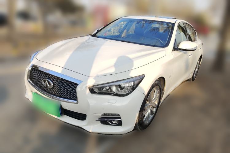 Used Infiniti Q50 2014 3.7L Luxury Edition