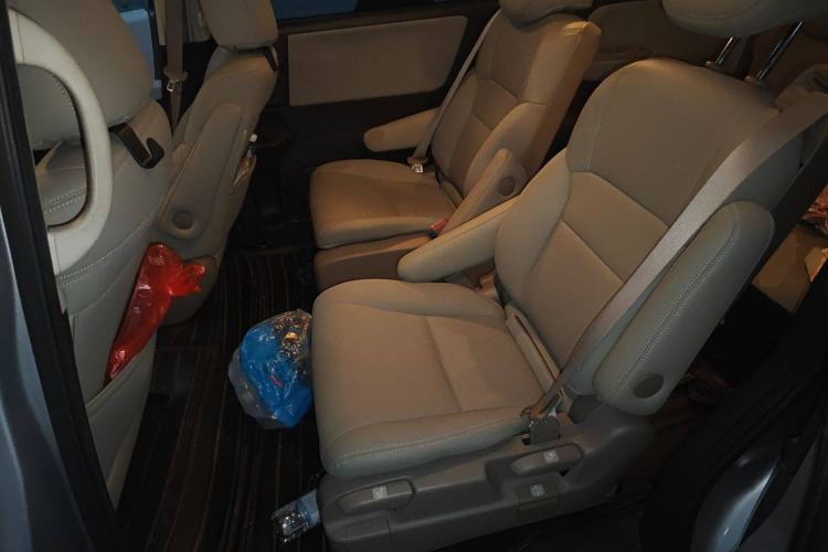 Used Honda Odyssey 2015 Revised Version 2.4L Comfort Edition