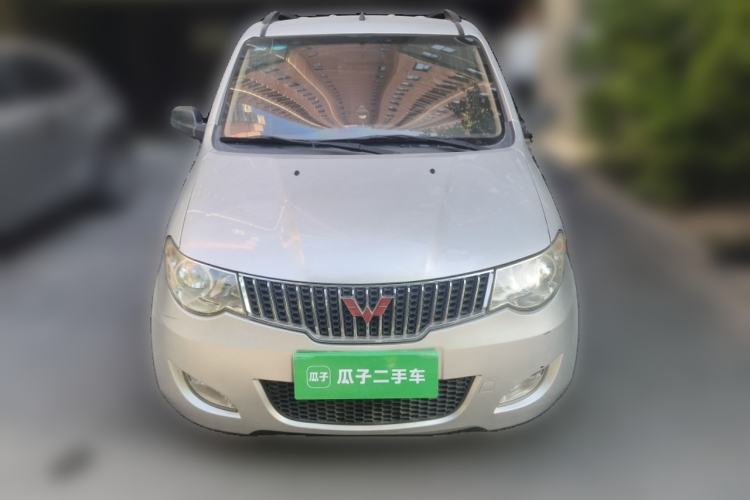 Used Wuling Hongguang 2014 1.5L Standard Version