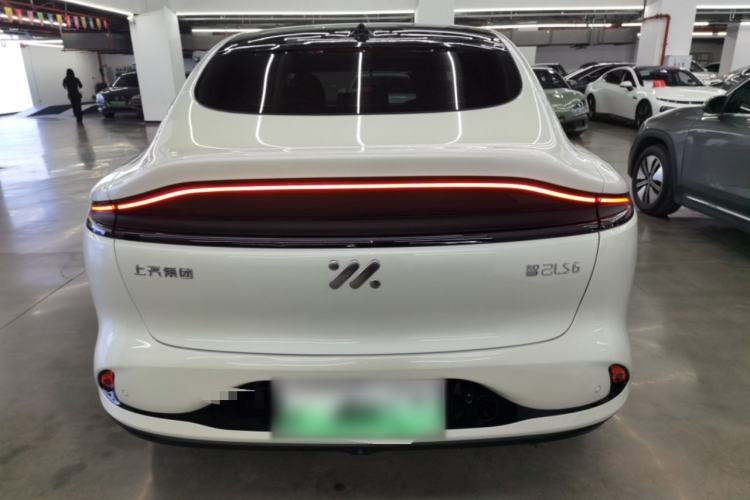 Used IM LS6 2023 Max Standard Edition
