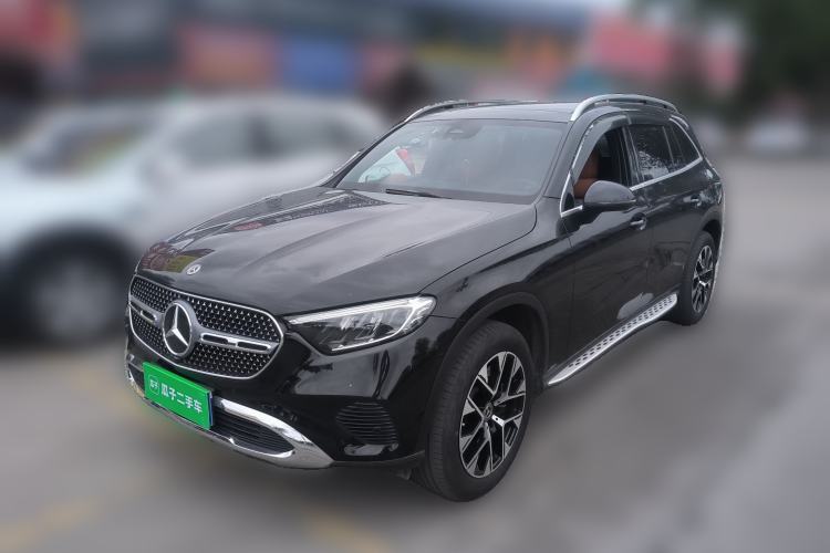 Used Mercedes-Benz GLC 2023 GLC 260 L 4MATIC Dynamic Edition 5-seater