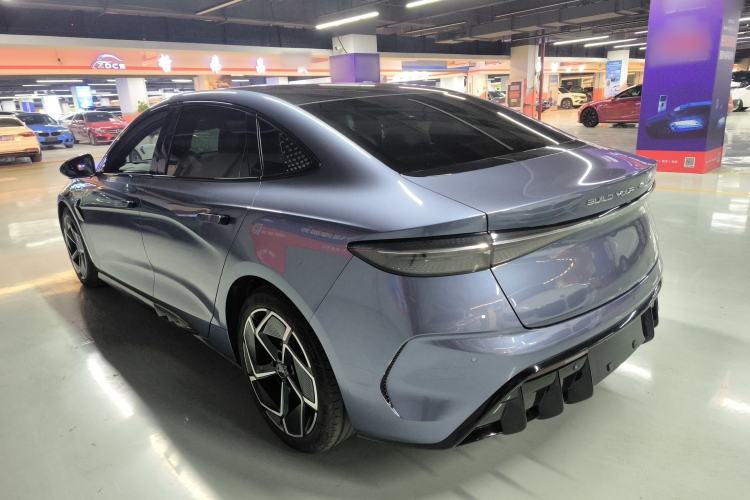 Used BYD Seal 2022 700 km Long-Range Rear-Wheel-Drive Version
