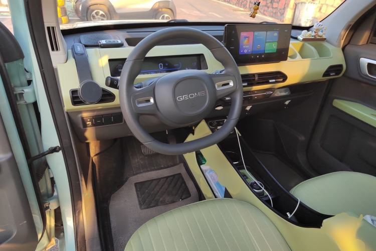 Used Geely Galaxy Panda 2023 Panda Mini 200km Dynamic Bear

