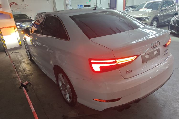 Used Audi A3 2019 Limousine 35 TFSI Fashion Edition China VI Emission Standard