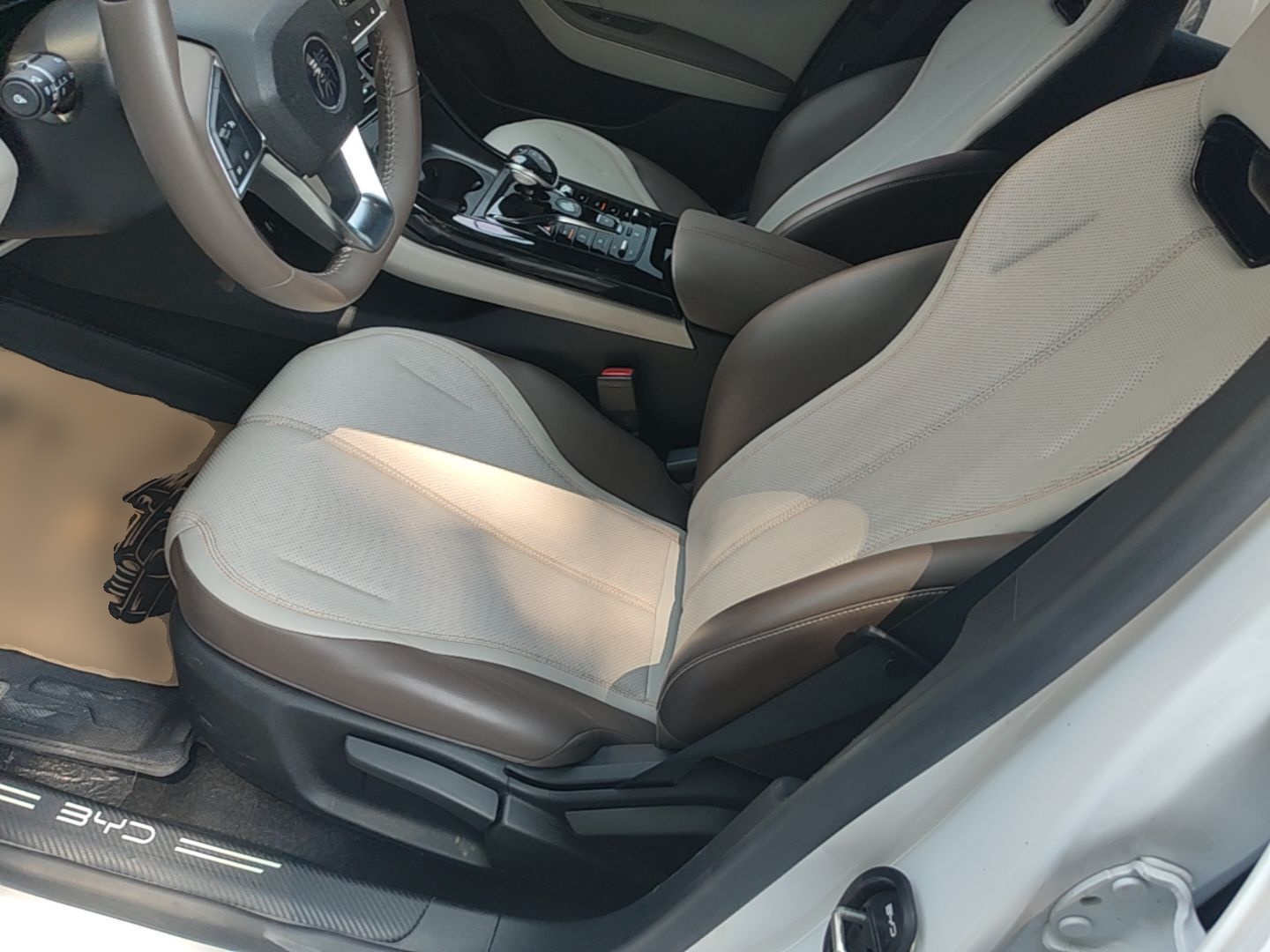 Vordere Reihe im Auto